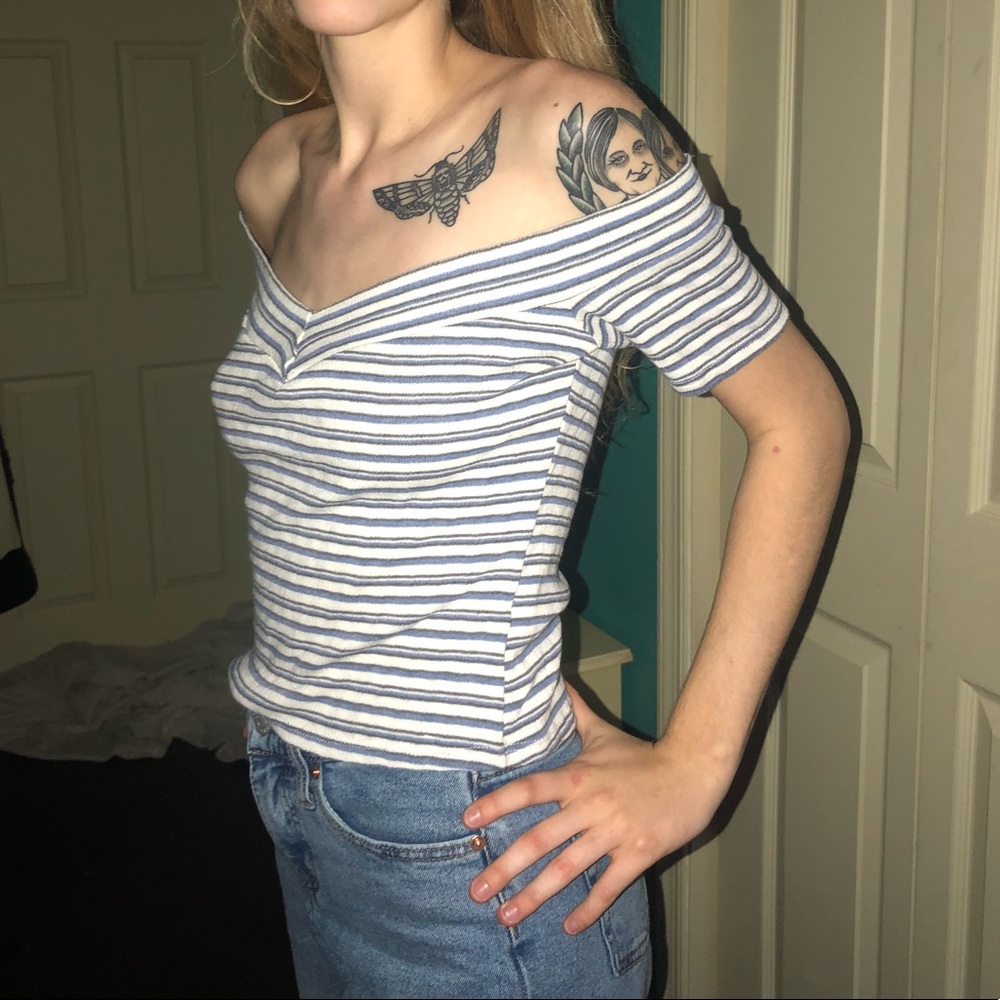 charlotte russe top off the shoulder